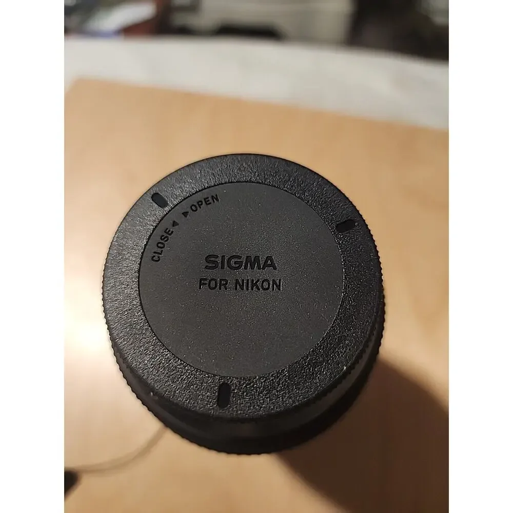 Sigma DG 70-300mm f/4-5.6 Macro lens MOTORIZED for Nikon